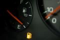 Датчик уровня топлива в авто: основные неисправности и методы ремонта