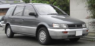 1991 Chariot (E-N33W) | 1991 - 1997