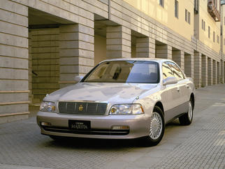 1993 Crown Majesta I (S140, facelift 1993) | 1993 - 1995